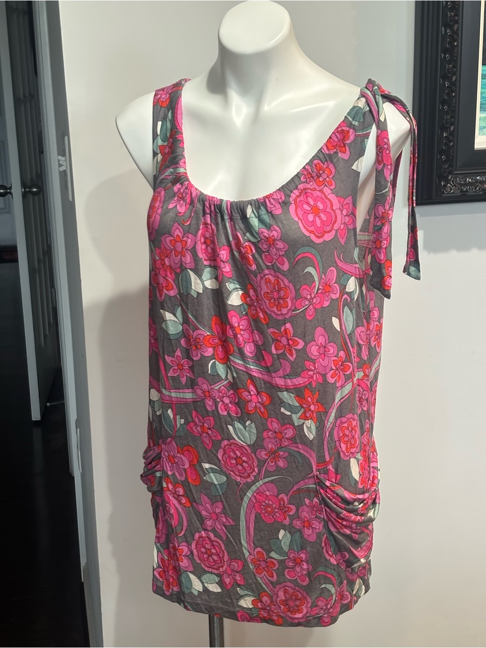 Juicy Couture Tie-Shoulder Tunic Gray and Pink Floral PTP 18-21” NWT
